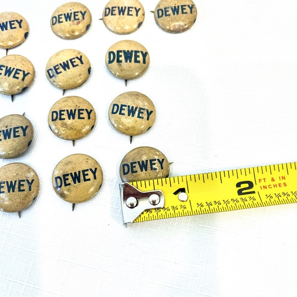 Vintage Political Lapel Pins “Dewey” 1940s lot of 17 - Picture 4 of 10